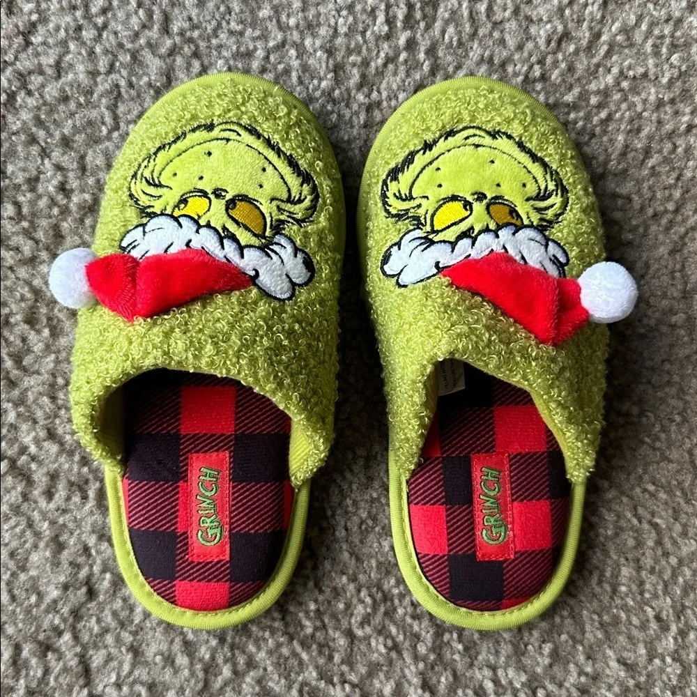 Grinch Kids Slippers - Green and Red